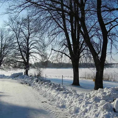 Semesterbostad With 4 Bedrooms